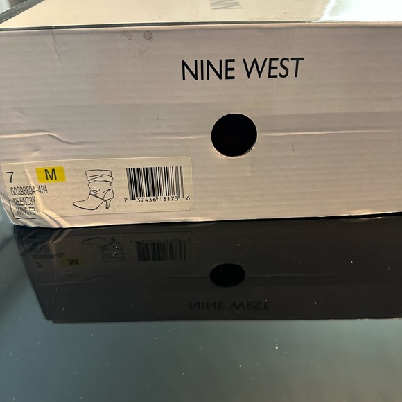 Elegant Red Women's Shoes - Picture 5 of 5